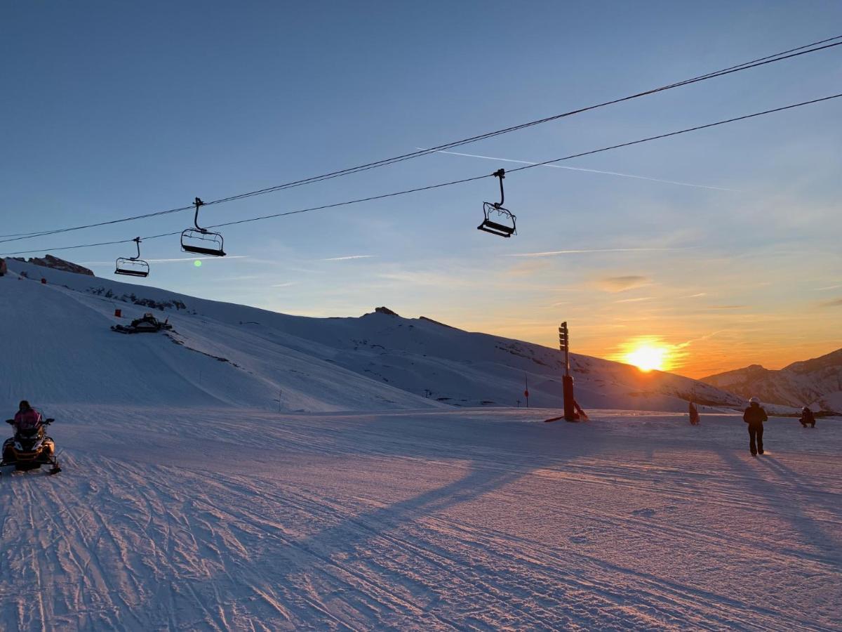 Eden Sur Les Pistes Avec Vue Panoramique Sur La Vallee لا جو دو لوب المظهر الخارجي الصورة